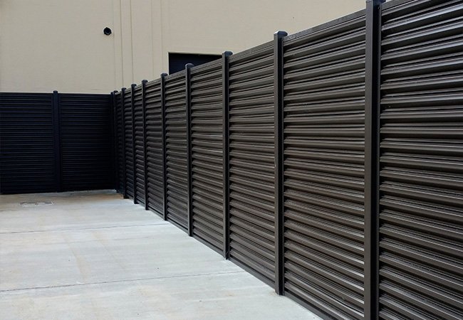 BDFENCE Metal Privacy Fence3