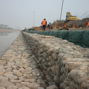 Rock Fencing