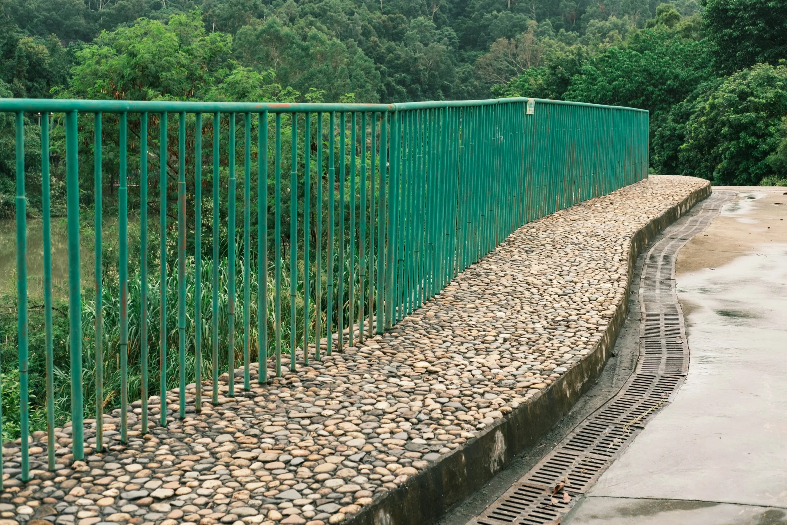 How 4-Layer Protection Technology Eliminates Annual Metal Fence Maintenance