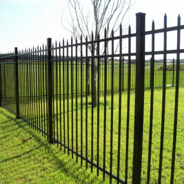 How to Choose the Right Metal Fence Panels for Long-Term Security and Durability